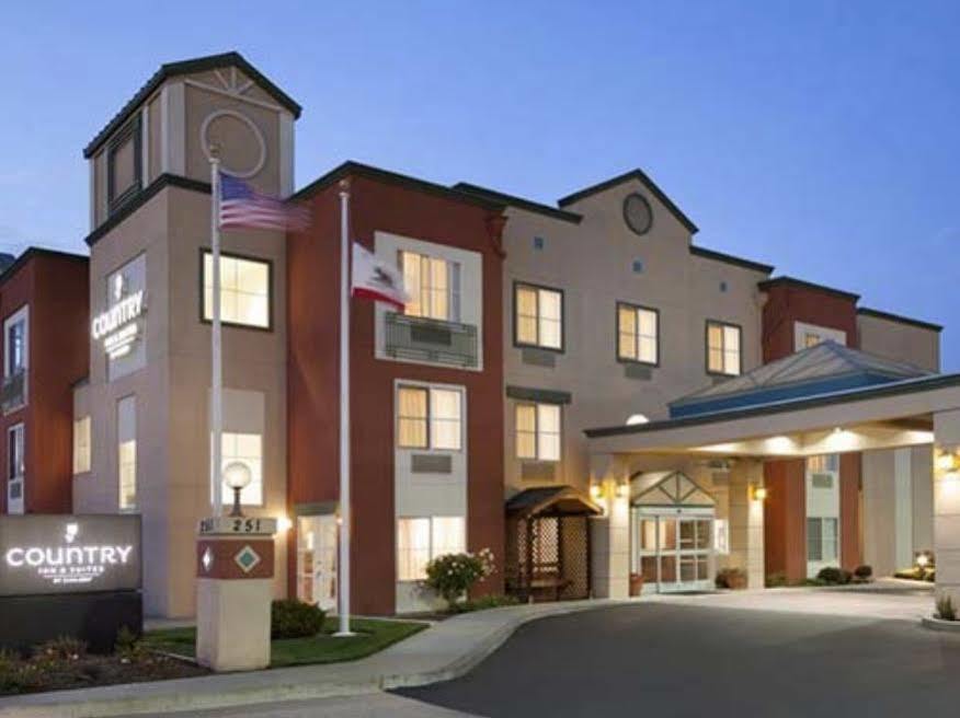 Country & By Radisson, San Carlos, Ca 3*